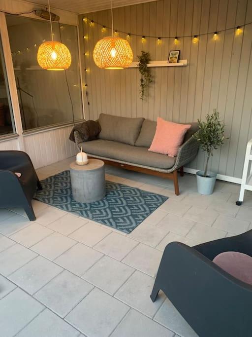 Huset Ved Soen Taet Pa Herning Og Mch Og Boxen 90 M2 Sunds Exterior photo